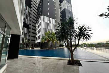 Midas Perling Apartment