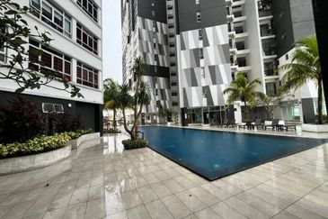 Midas Perling Apartment