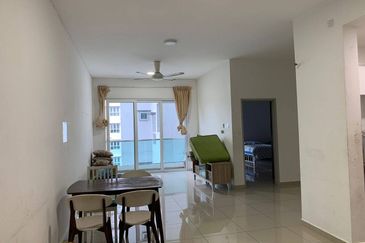 Seasons Luxury Apartments @ Amara Larkin