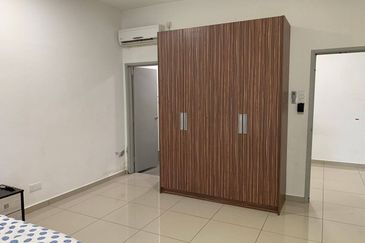 Seasons Luxury Apartments @ Amara Larkin