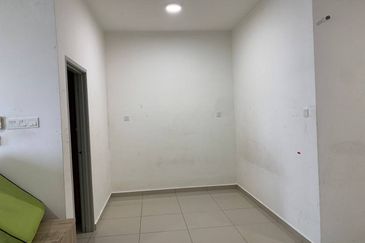 Seasons Luxury Apartments @ Amara Larkin