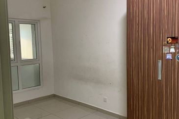 Seasons Luxury Apartments @ Amara Larkin