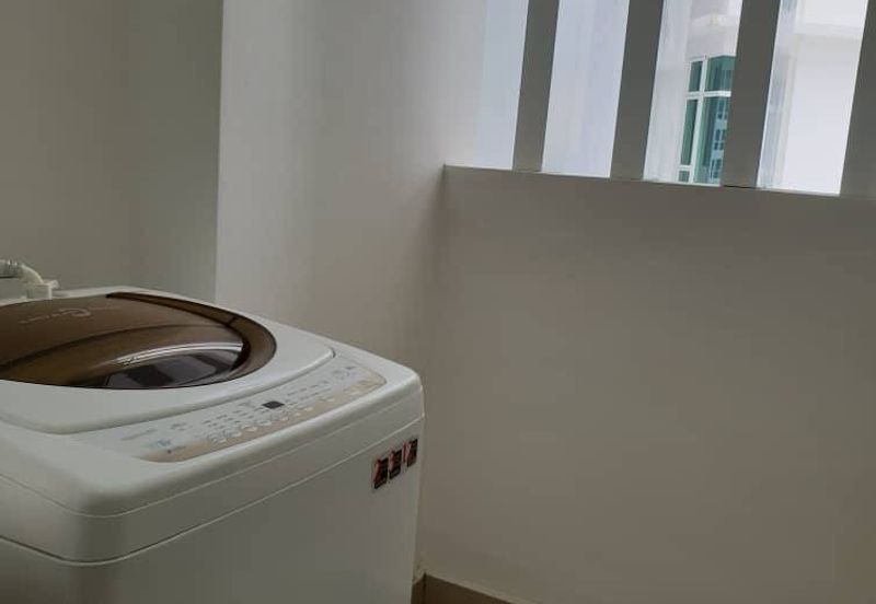 1Medini & Medini Signature