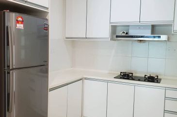 1Medini & Medini Signature