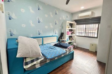 Mutiara Emas @ Taman Mount Austin