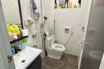 Mutiara Emas @ Taman Mount Austin