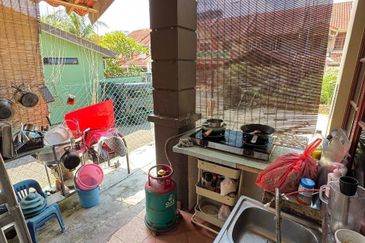 Jalan Aliff Harmoni 4/3