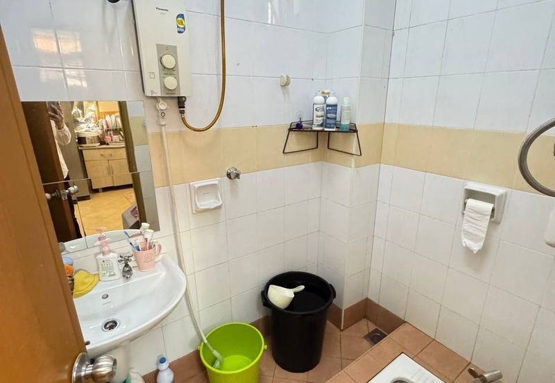 Jalan Aliff Harmoni 4/3