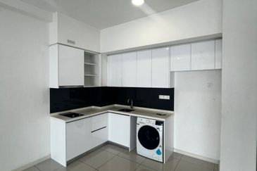 The Elysia Park Residence