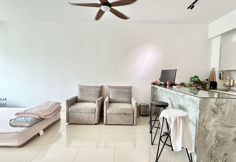 Dedaun Hijau (Greenfield Regency)