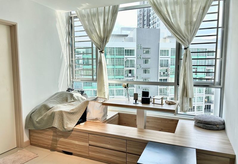 Dedaun Hijau (Greenfield Regency)