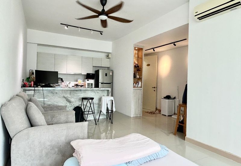 Dedaun Hijau (Greenfield Regency)