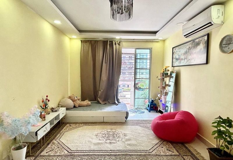 D'Larkin Residence (Delima Larkin)