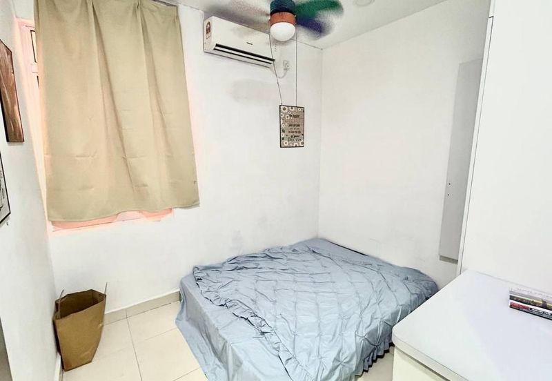 D'Larkin Residence (Delima Larkin)