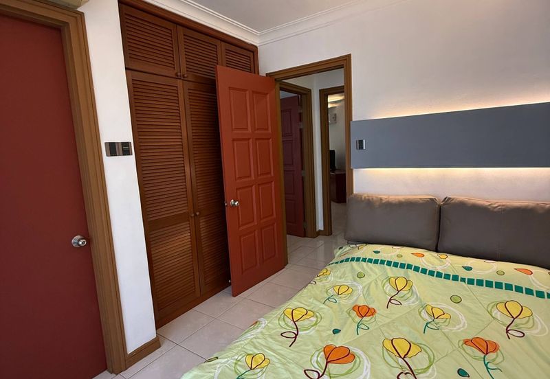 The Straits View, Bandar Baru Permas Jaya