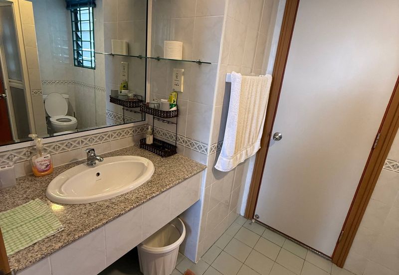 The Straits View, Bandar Baru Permas Jaya