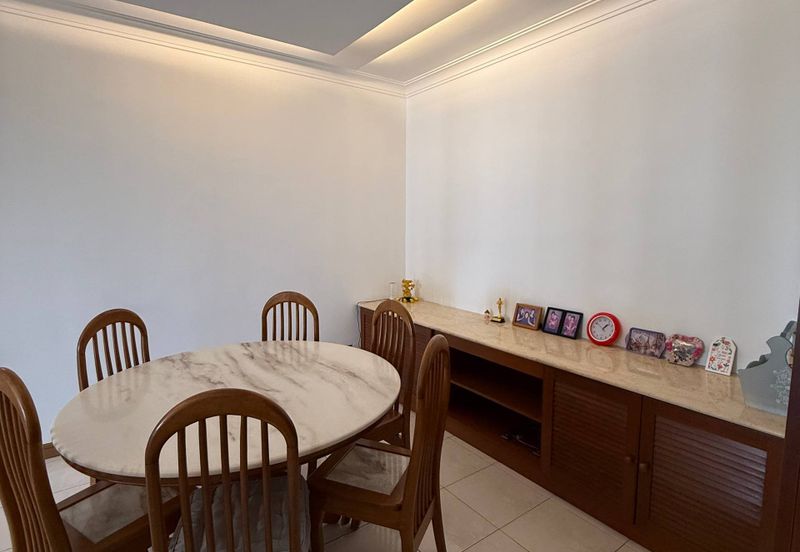 The Straits View, Bandar Baru Permas Jaya