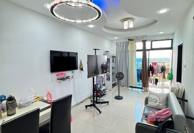 Seri Austin Luxury Apartment