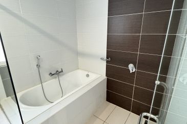 Encorp Marina Puteri Harbour