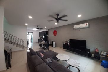 Bukit Impian, Taman Impian Emas