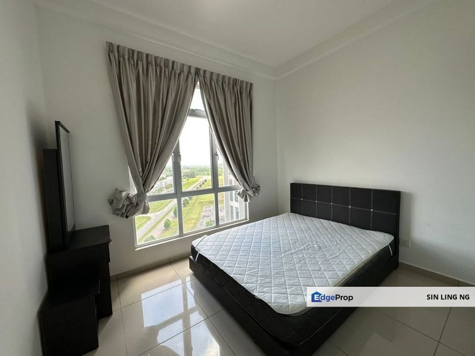 One Sentral Serviced Residence Iskandar Puteri Nusajaya Johor Fully Furnished Near Second-Link, Johor, Nusajaya