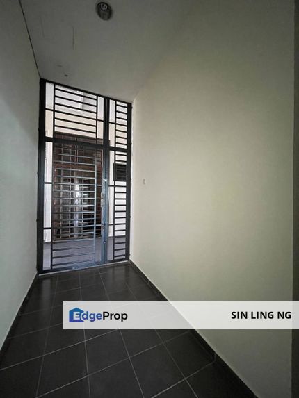 Zennith Suites Johor Bahru Johor Apartment Studio New Painting Near Ciq Woodlands, Johor, Johor Bahru