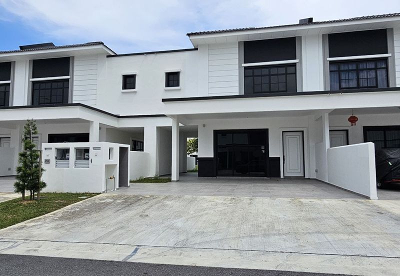 The Borough @ Eco Botanic 2