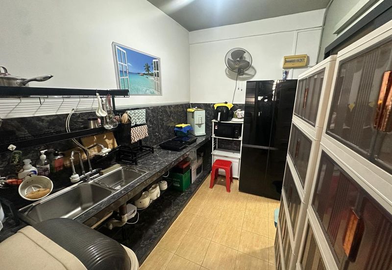 Indah Court Apartment