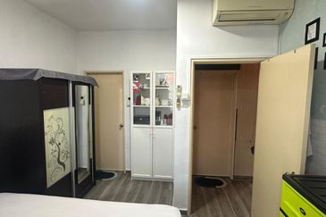 Indah Court Apartment
