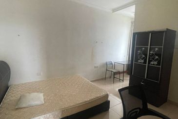 Sri Samudera Seaview Residence Suites