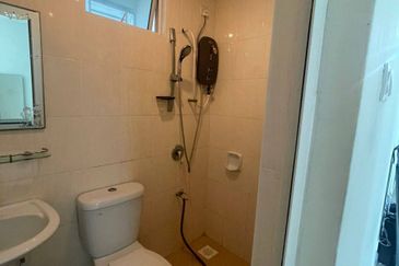 Sri Samudera Seaview Residence Suites