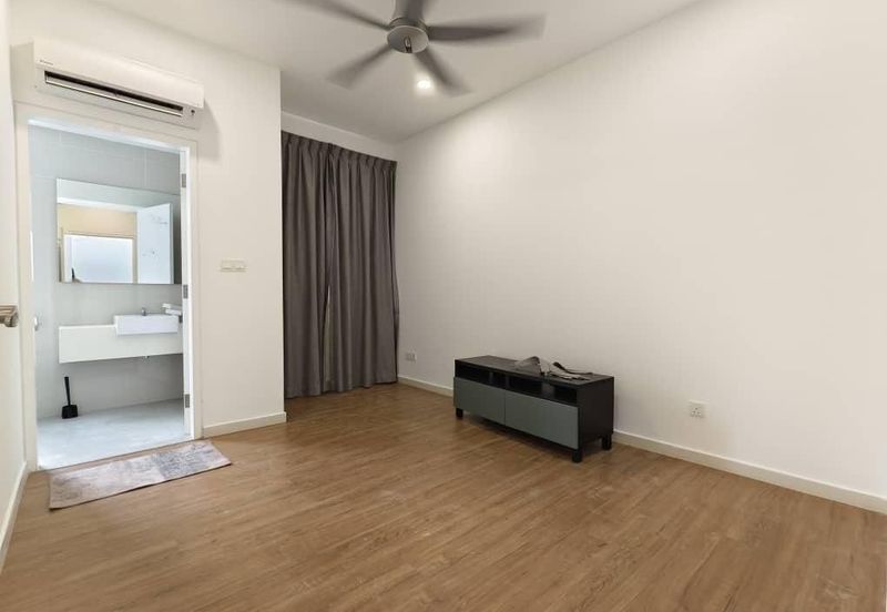 Sunway Citrine Lakehomes