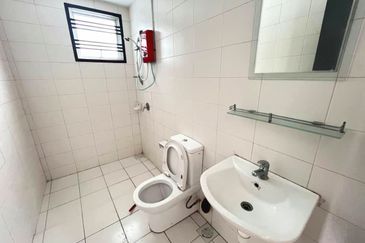 Dedaun Hijau (Greenfield Regency)