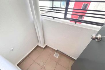 Dedaun Hijau (Greenfield Regency)