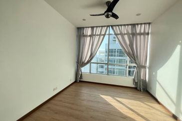 Dedaun Hijau (Greenfield Regency)