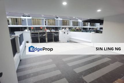Rini Home 5 Mutiara Rini Skudai Johor Double Storey Terrace House , Johor, Skudai