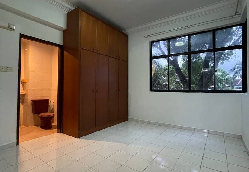 Mewah View Luxurious Apartments