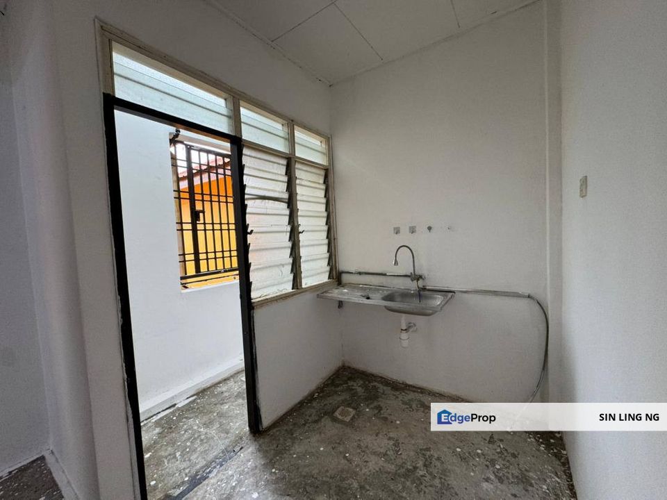 Kenari Apartment Kangkar Pulai Johor Medium Low Cost Flat Freehold Near Second-Link, Johor, Kangkar Pulai