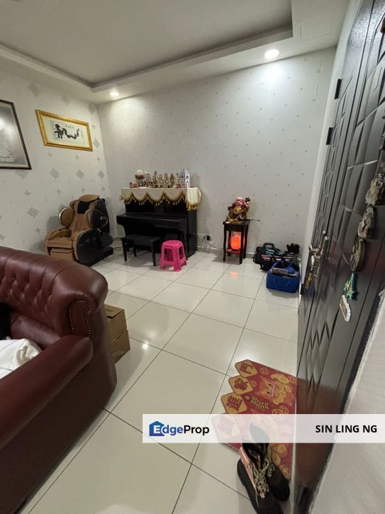 Taman Nusa Sentral Iskandar Puteri Johor Triple Storey Superlink House Renovated Freehold Near Second-Link, Johor, 