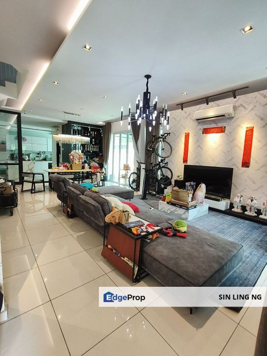 Taman Nusa Sentral Iskandar Puteri Johor Unblock View Triple Storey Cluster House Fully Furnished Freehold Near Second-Link, Johor, 