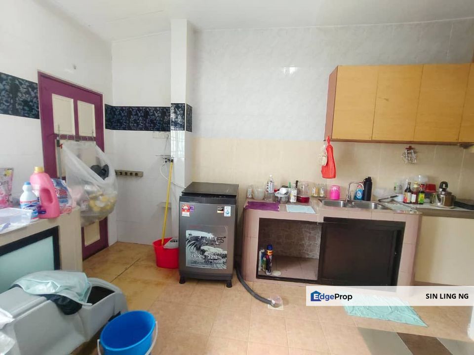 Taman Nusa Bestari 2 Skudai Johor Single Storey Terrace House Hot Area, Johor, Skudai