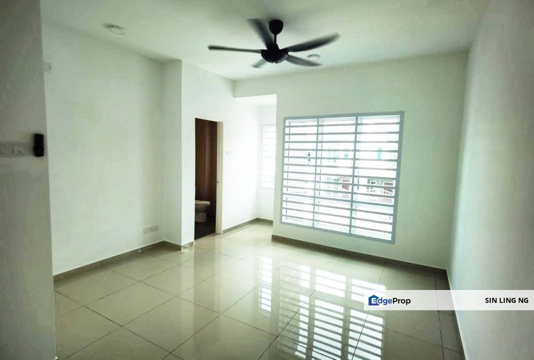 Taman Mutiara Jaya Skudai Johor Double Storey Terrace House for Rental ...