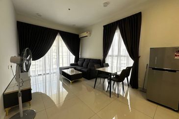 Baypoint @ Country Garden Danga Bay