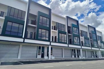 Crest @ Austin Emerald 2