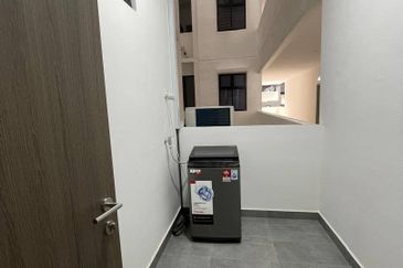 Twin Tower Residence