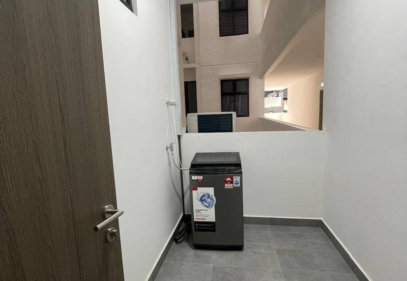 Twin Tower Residence