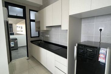 Twin Tower Residence