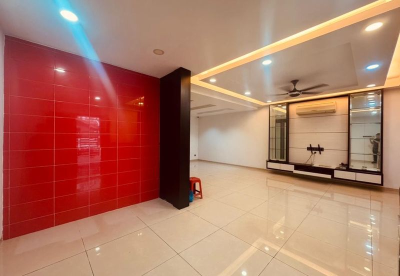 Lorong Batu Nilam 18 