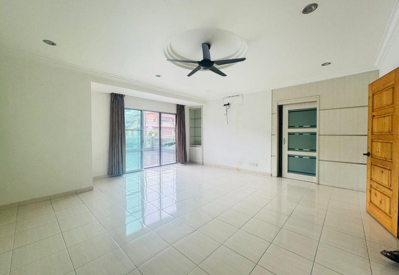 Lorong Batu Nilam 18 