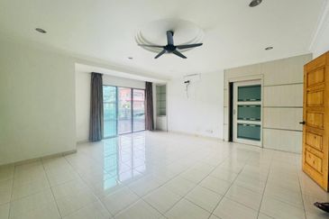 Lorong Batu Nilam 18 